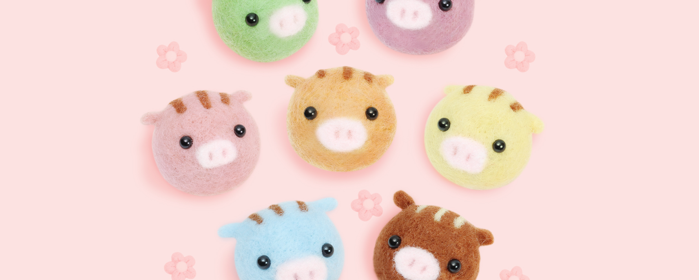 【クレイアート／羊毛フエルト立体イラスト】<br>セブンイレブン 年賀状ビジュアル “猪年” 年賀アート制作